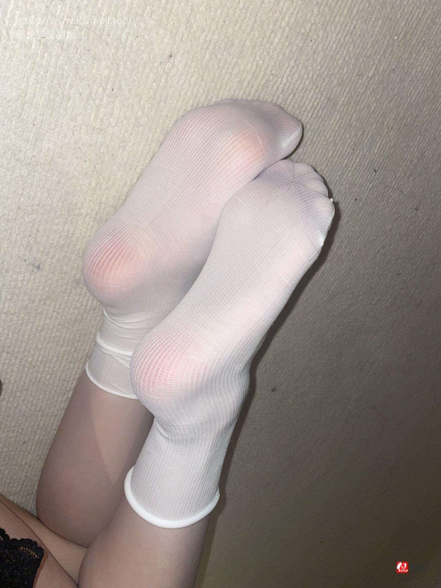 F631BKnaEAAyq9n.jpg